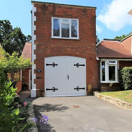 Middle Chine Villa Bournemouth Dış mekan fotoğraf