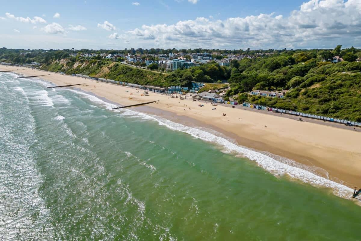 Middle Chine Villa Bournemouth Dış mekan fotoğraf